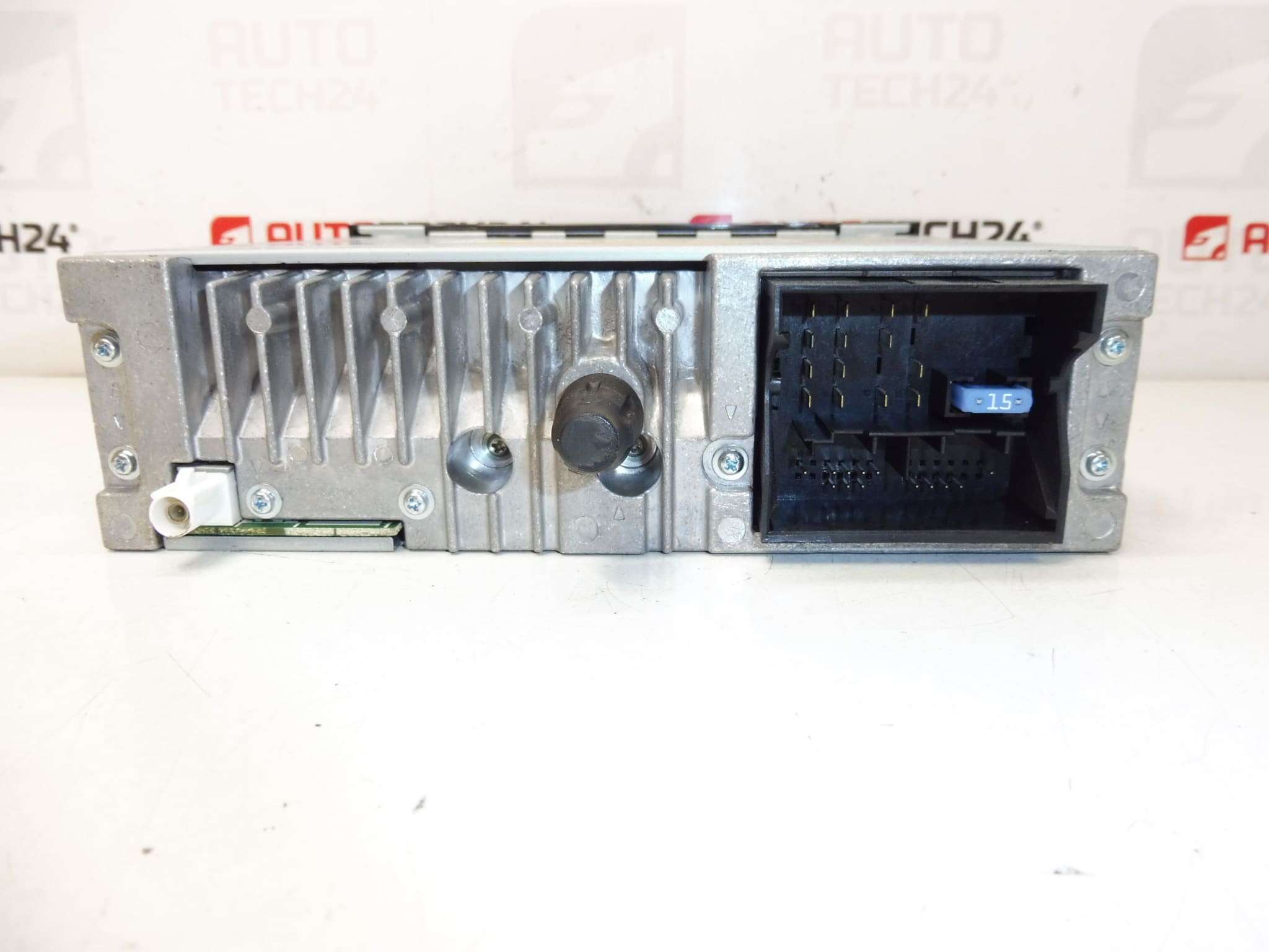 Autoradio Citroën C-ELYSEE Peugeot 301 98049164ZD 16112916ZD – Bild 2
