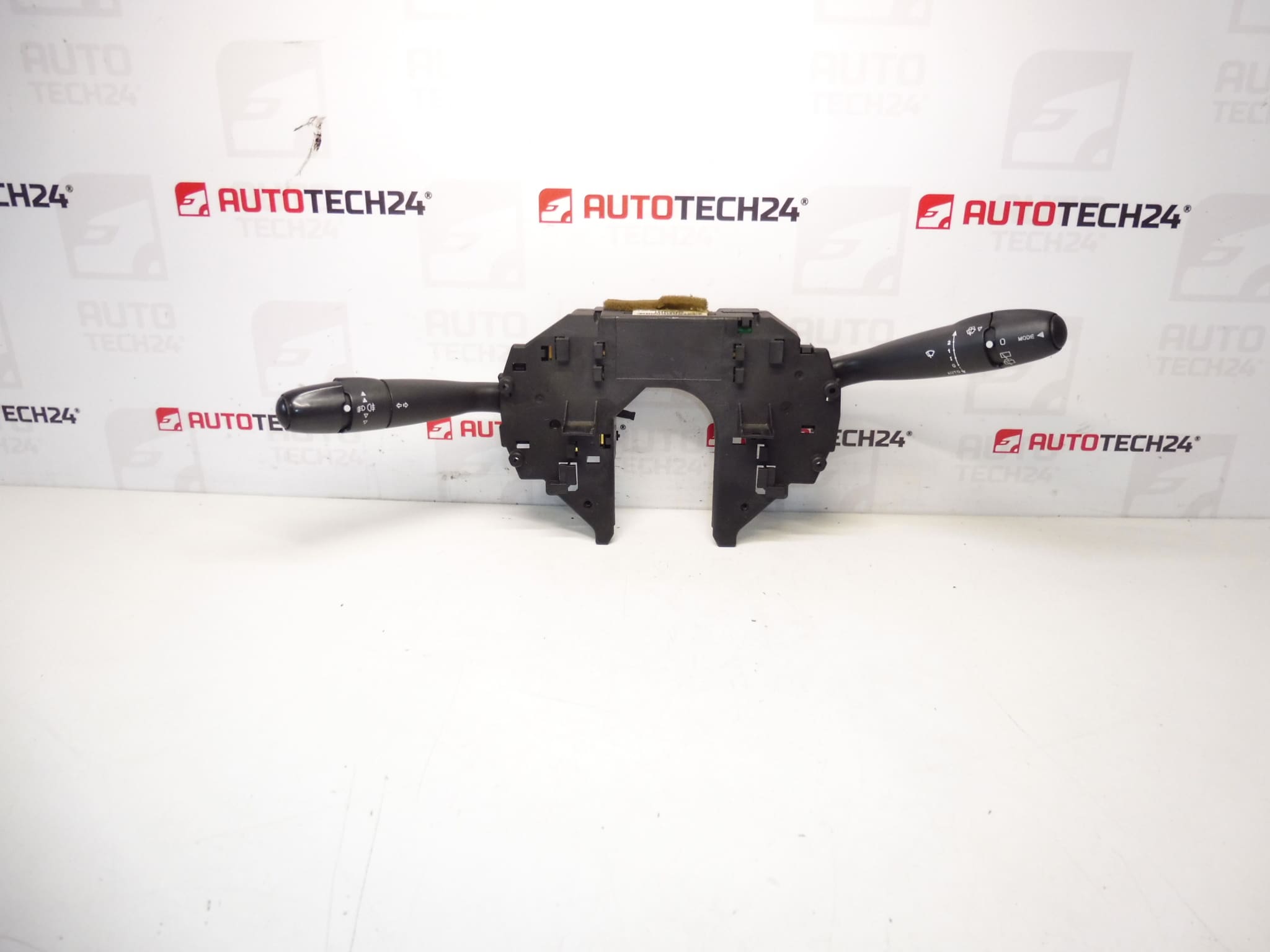 Citroën C5 III X7 9665532XT 6242RK 624383