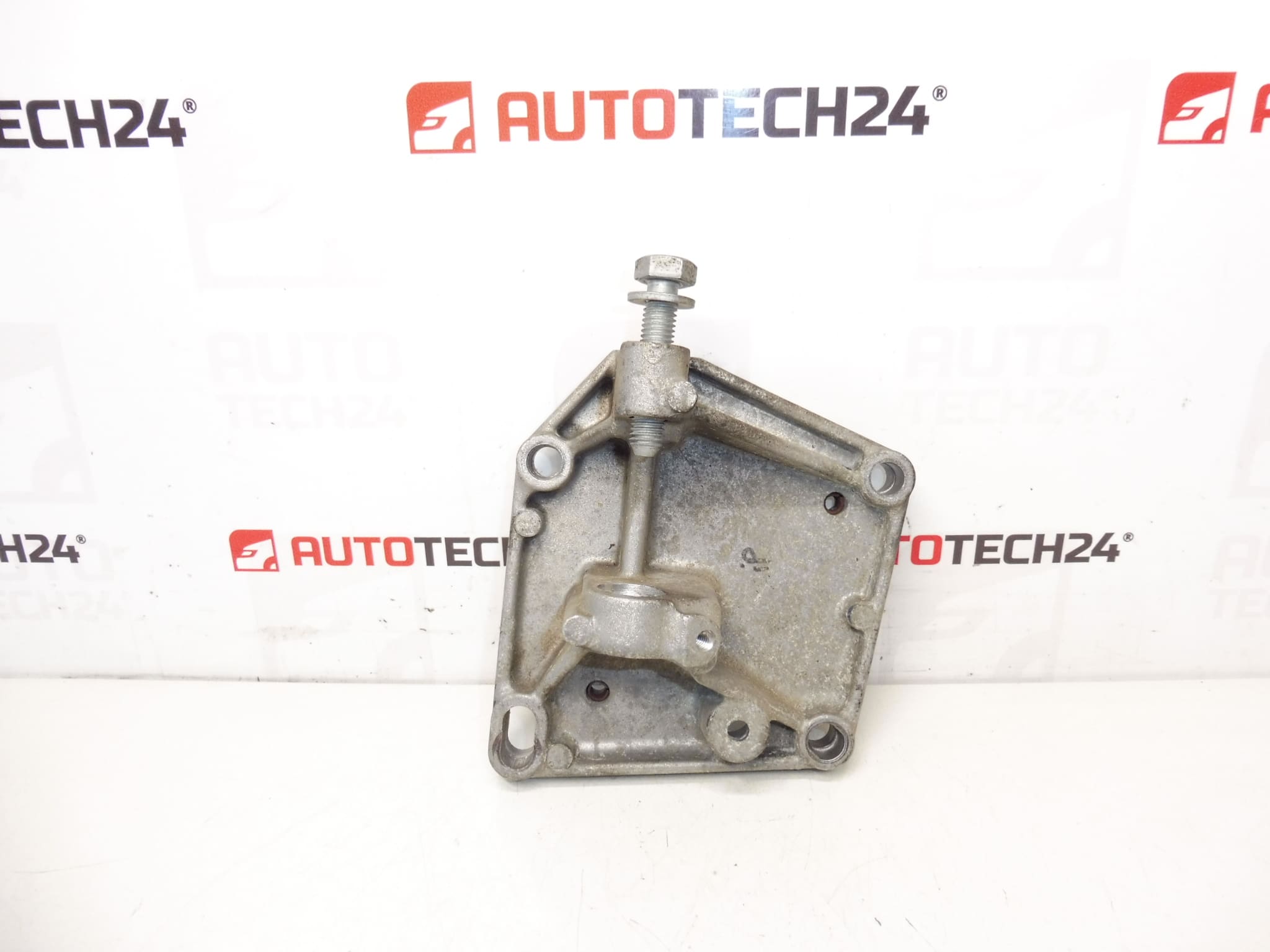 Citroën Peugeot 9637850580 5706F7 Lichtmaschine Halter