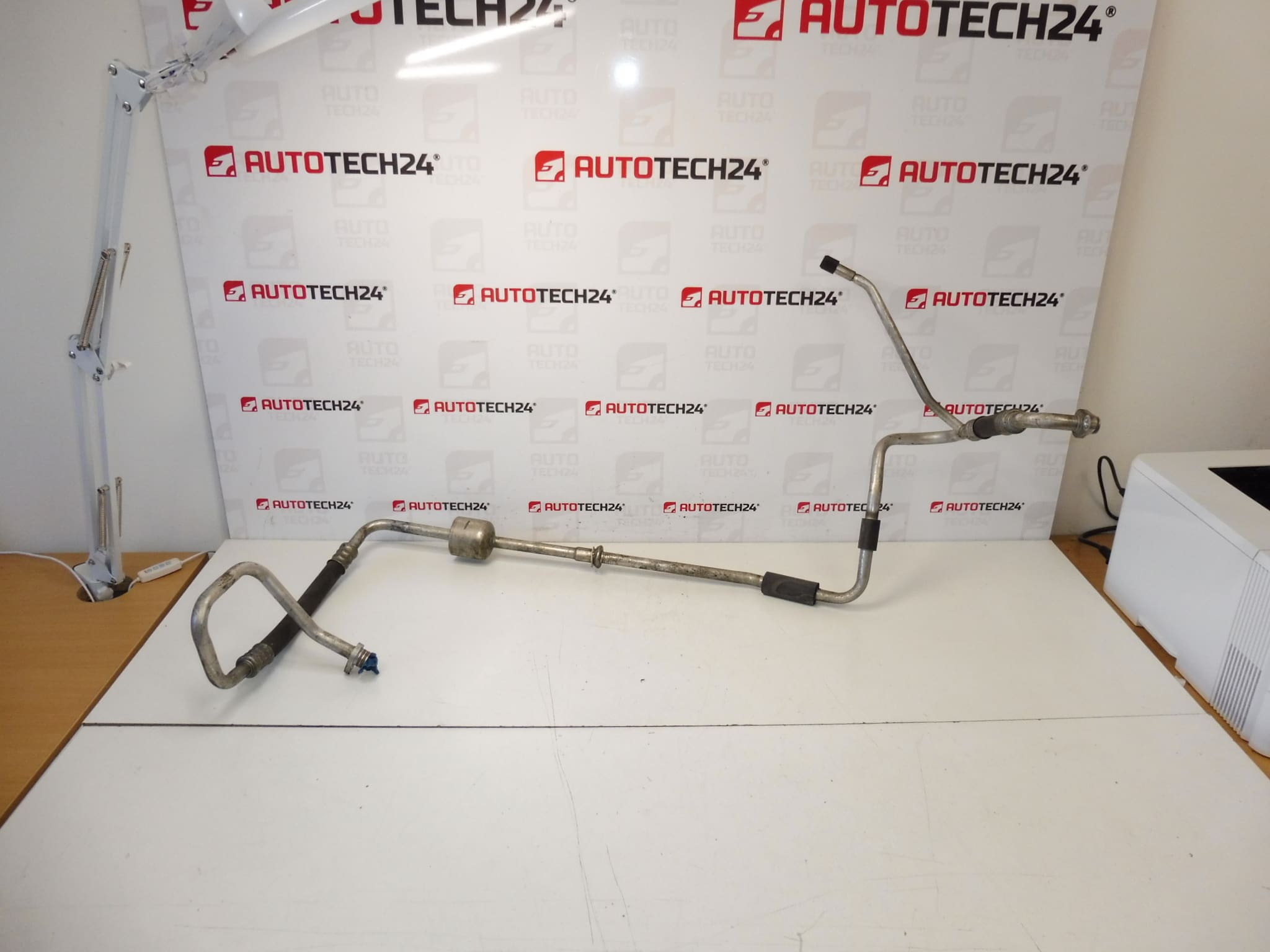 Klimoöhrchen Peugeot Citroën 6477F3 + 647774