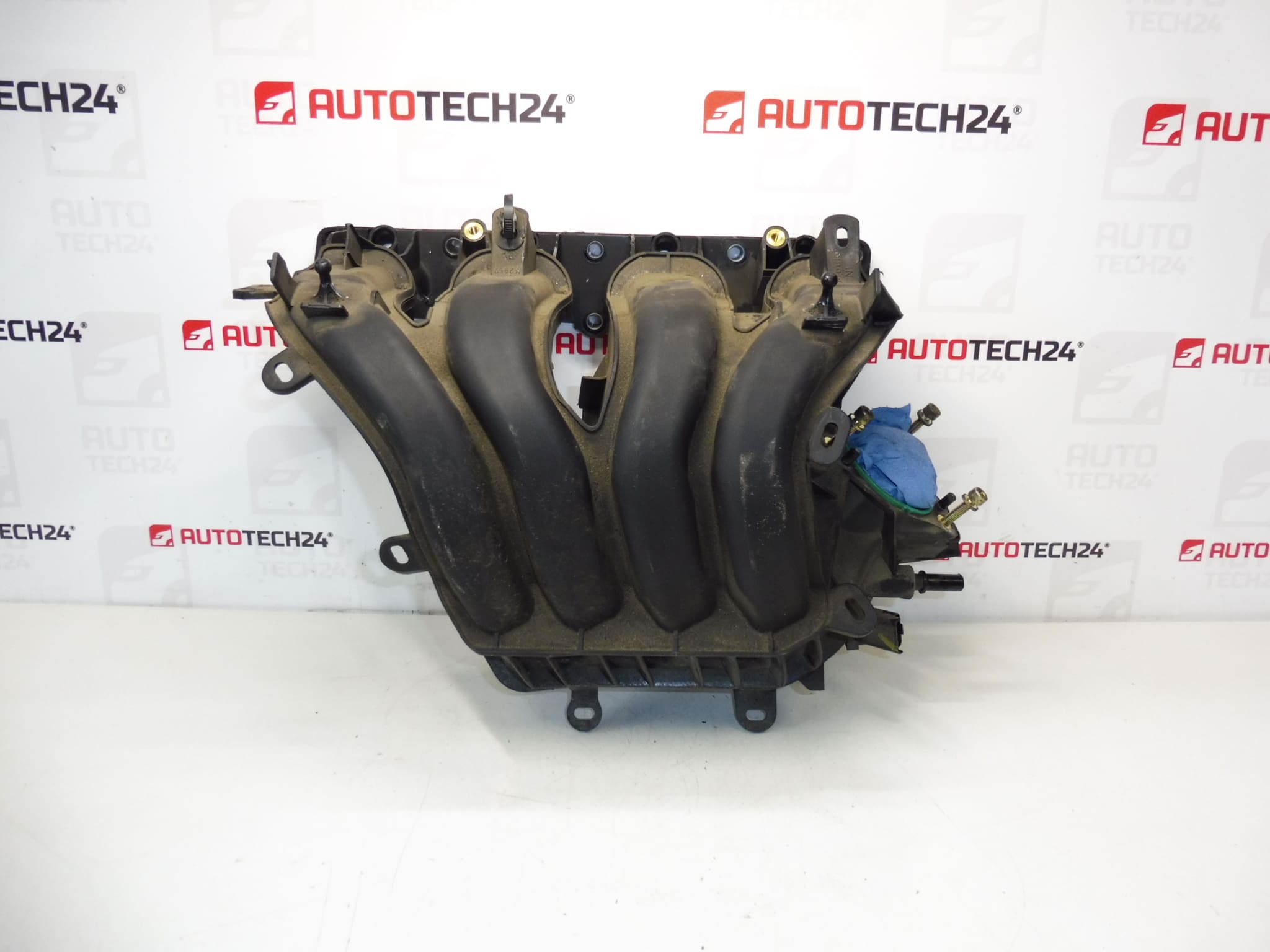 Lufteinlass Citroën Peugeot 1.8 16V und 2.0 16V 83000 km 9662401480 0361R0