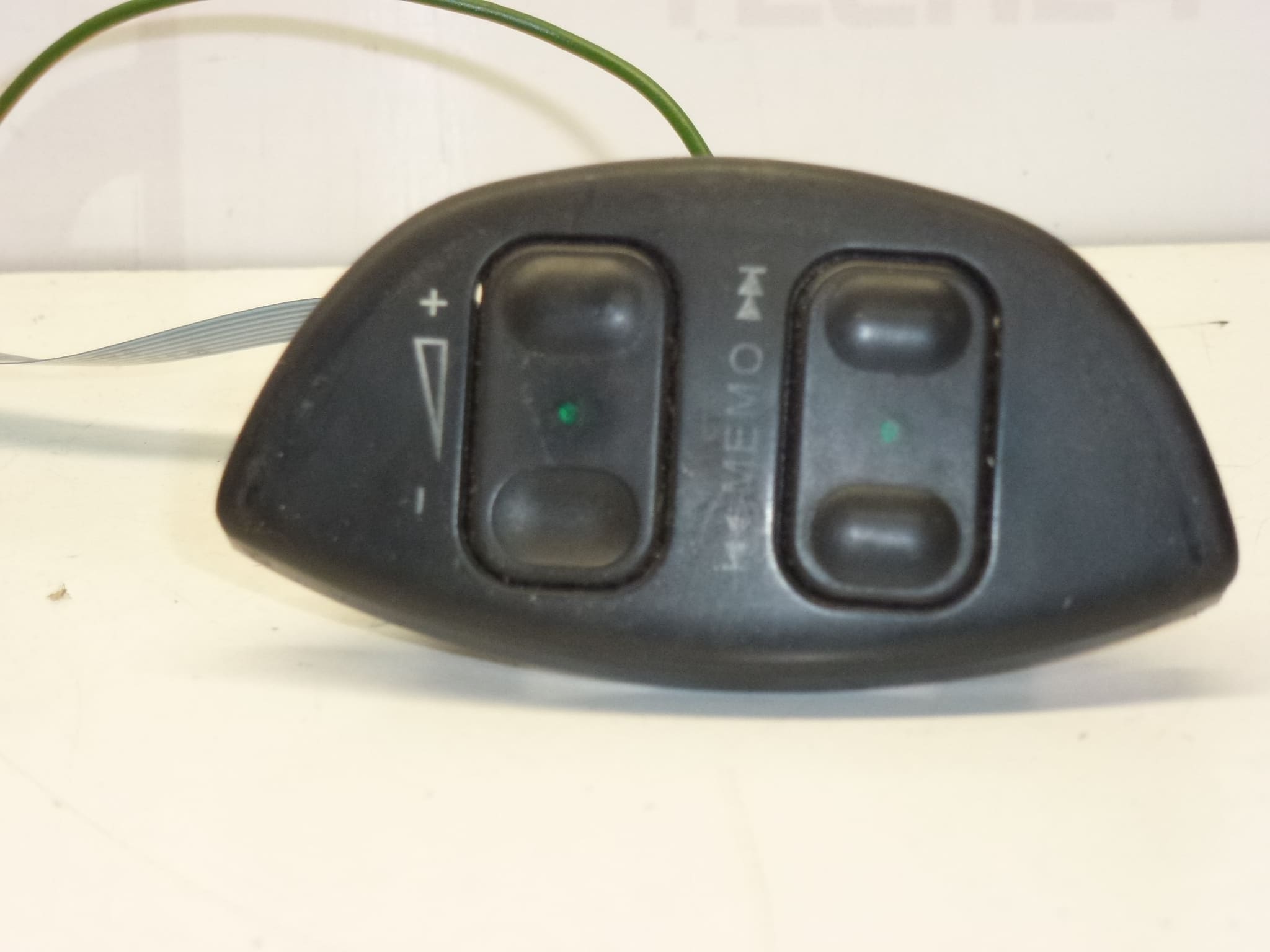 Lenkrad-Radiofernbedienung Citroën Peugeot 4112FA – Bild 2