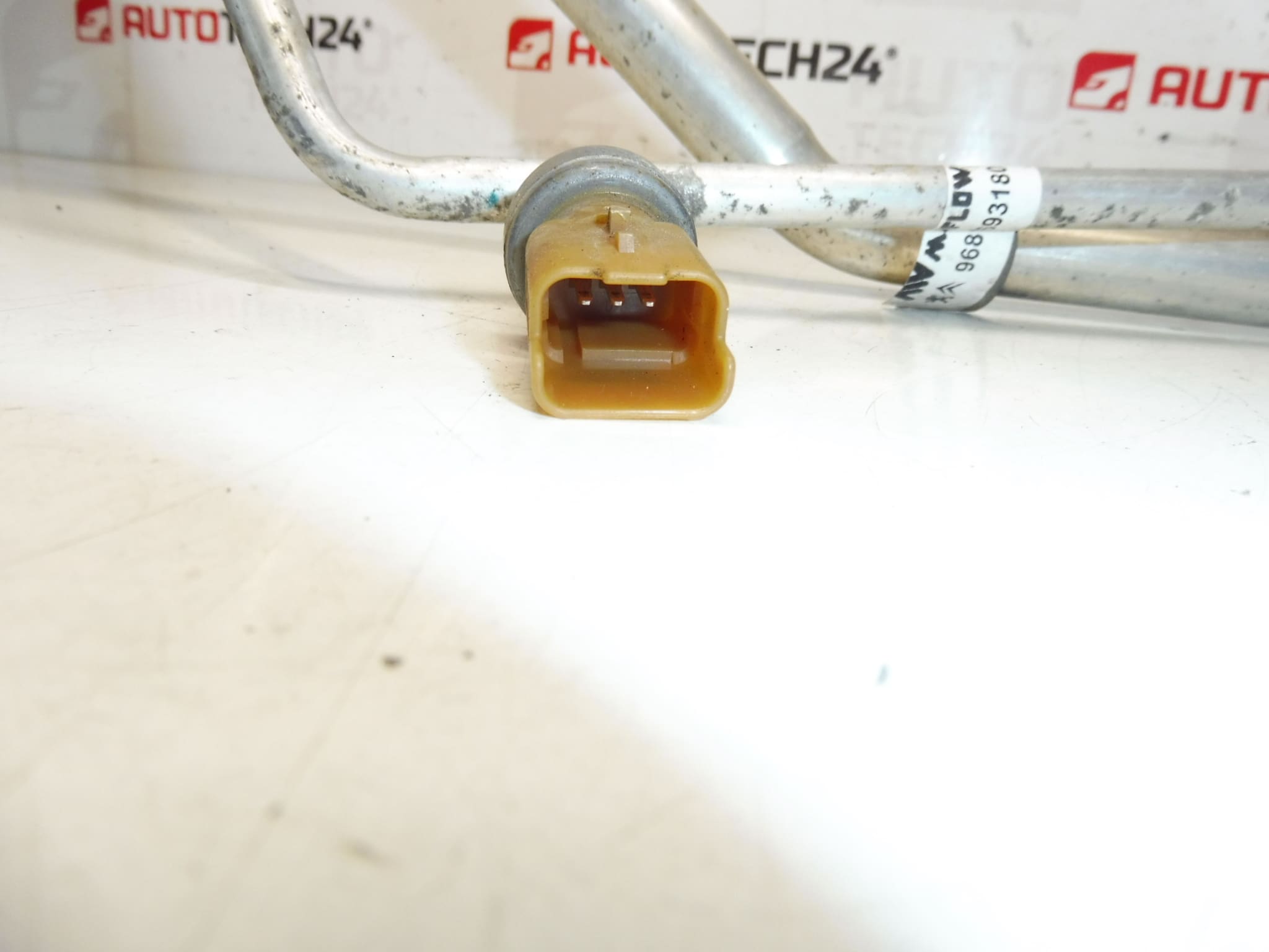 Klimaleitung Citroën Berlingo III 9681693180 6477C9 – Bild 2