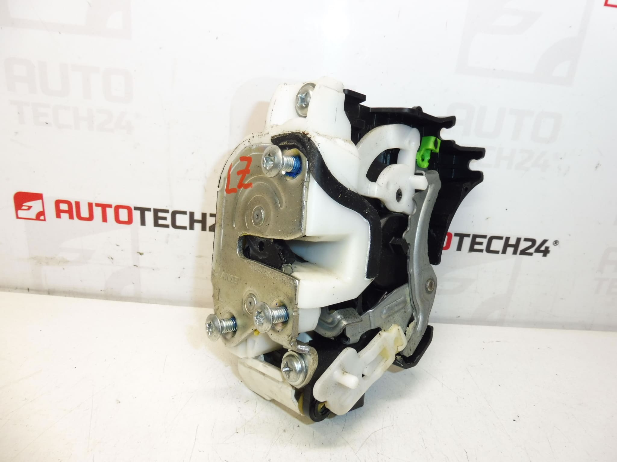 Linkes hinteres Türschloss für Citroën C-Crosser / Peugeot 4007, 9137N0 – Bild 2