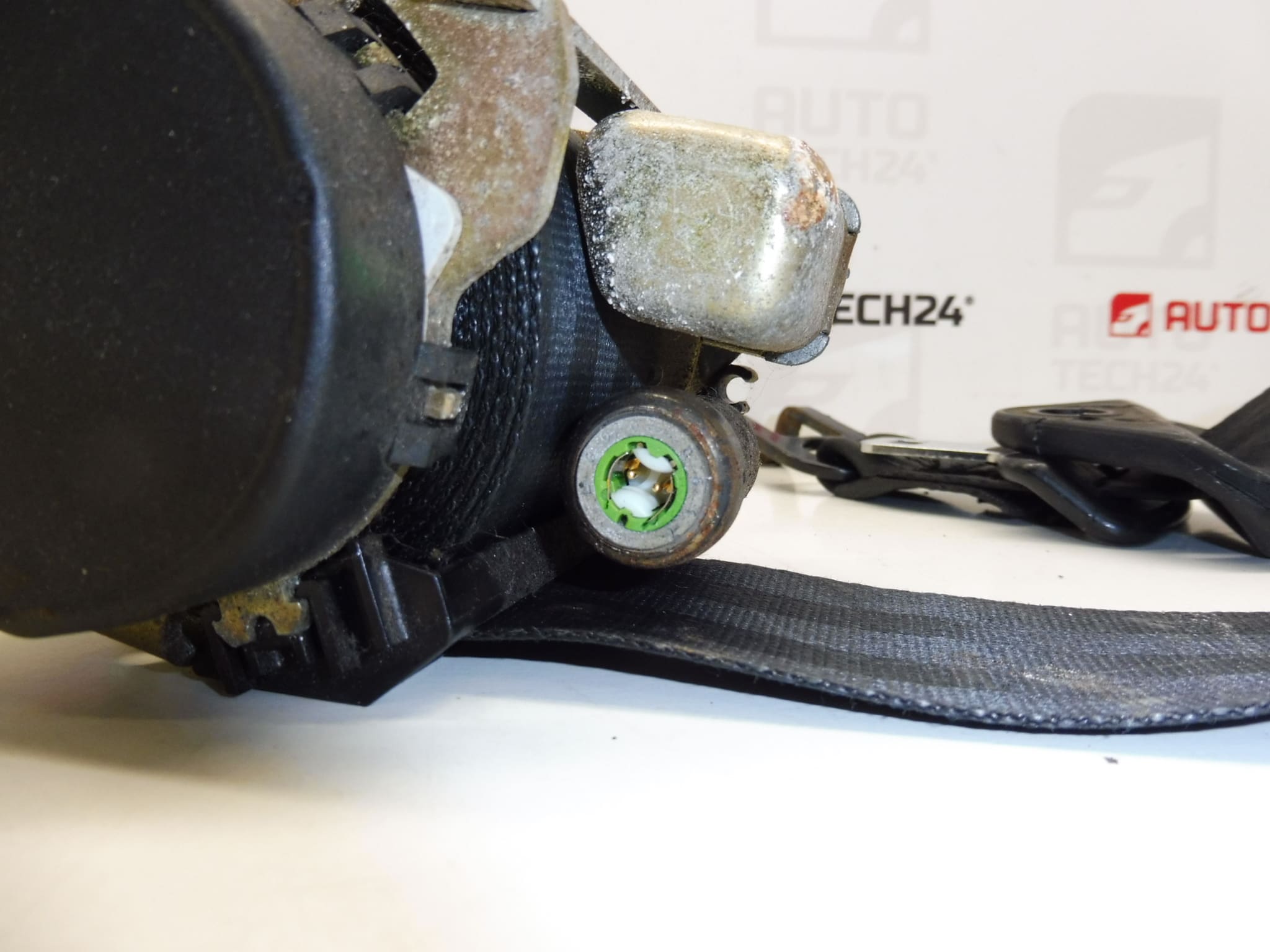 Rechter Pyrobelt-Sicherheitsgurt Peugeot 206 206+ 96361048XX 8973SG – Bild 2