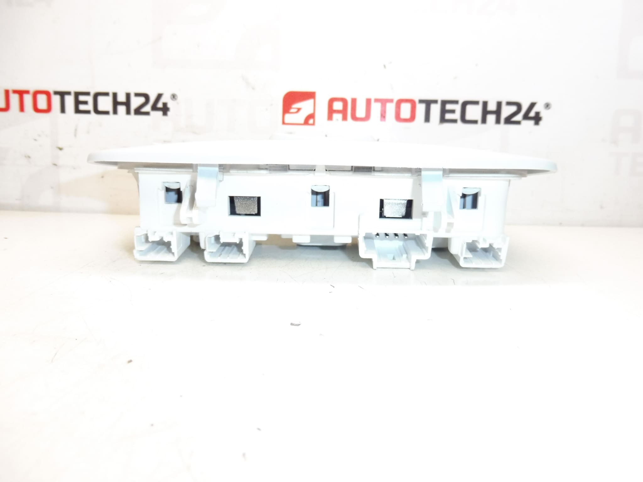 Innenbeleuchtung Beleuchtung Citroën Peugeot 96781444PR – Bild 2