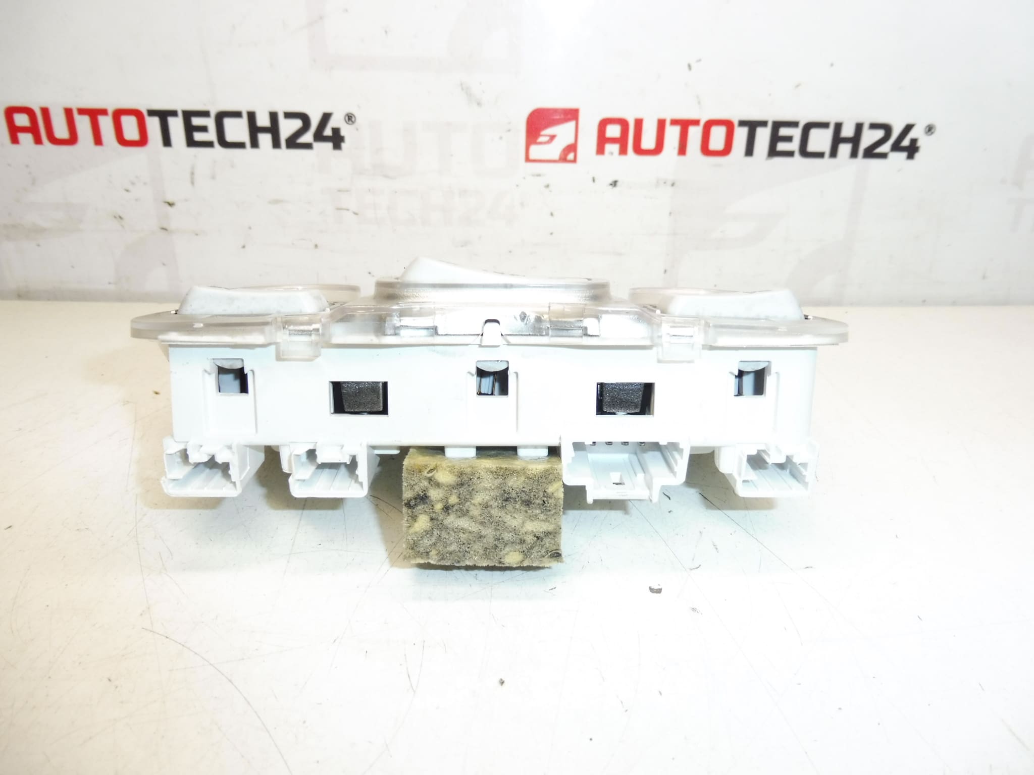 Innenbeleuchtung Beleuchtung Citroën Peugeot 96781445PR – Bild 2