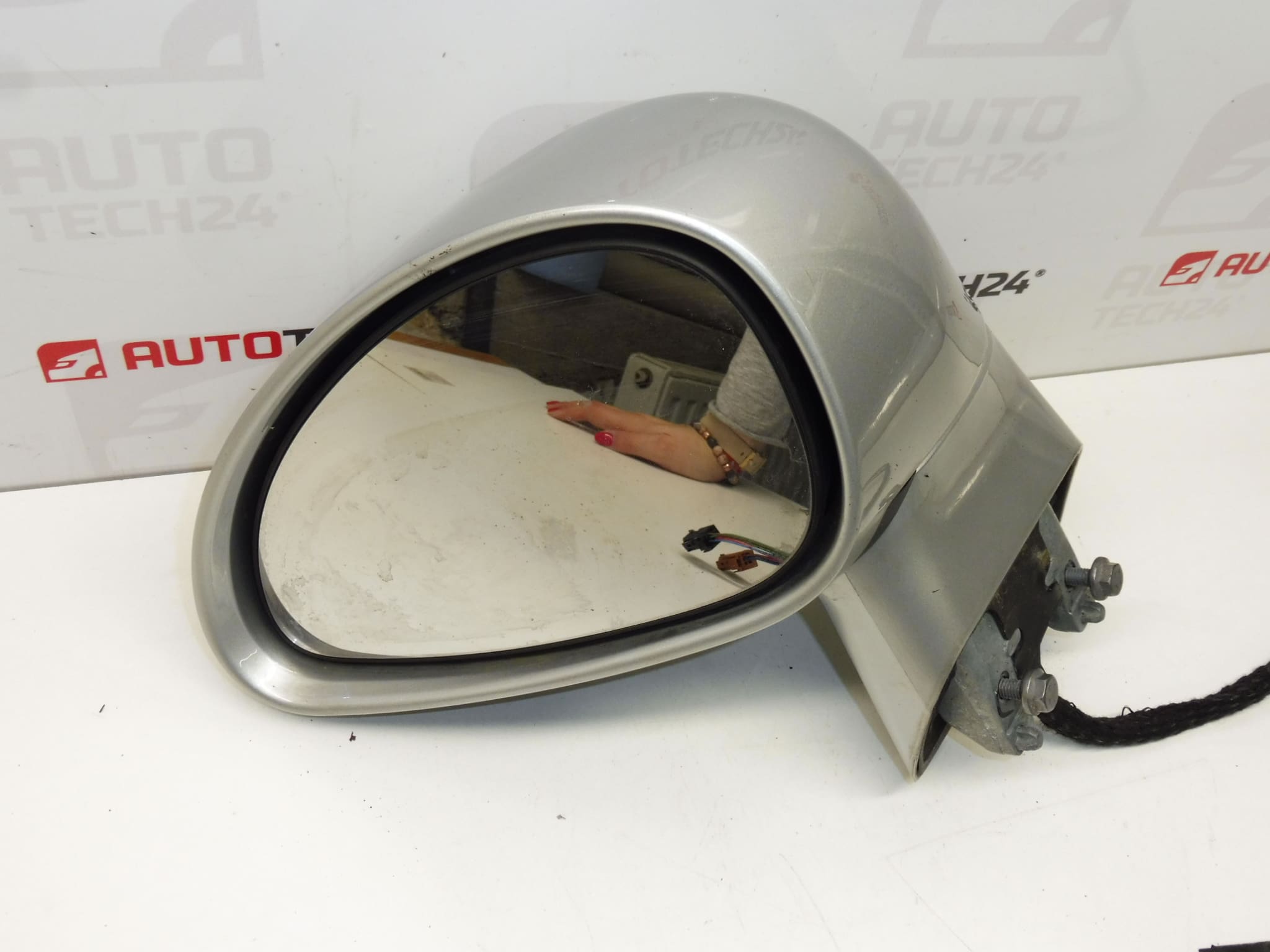 Spiegel hinten links elektrisch einklappbar Citroën C4 EZRC 96467114 8149ZY – Bild 2