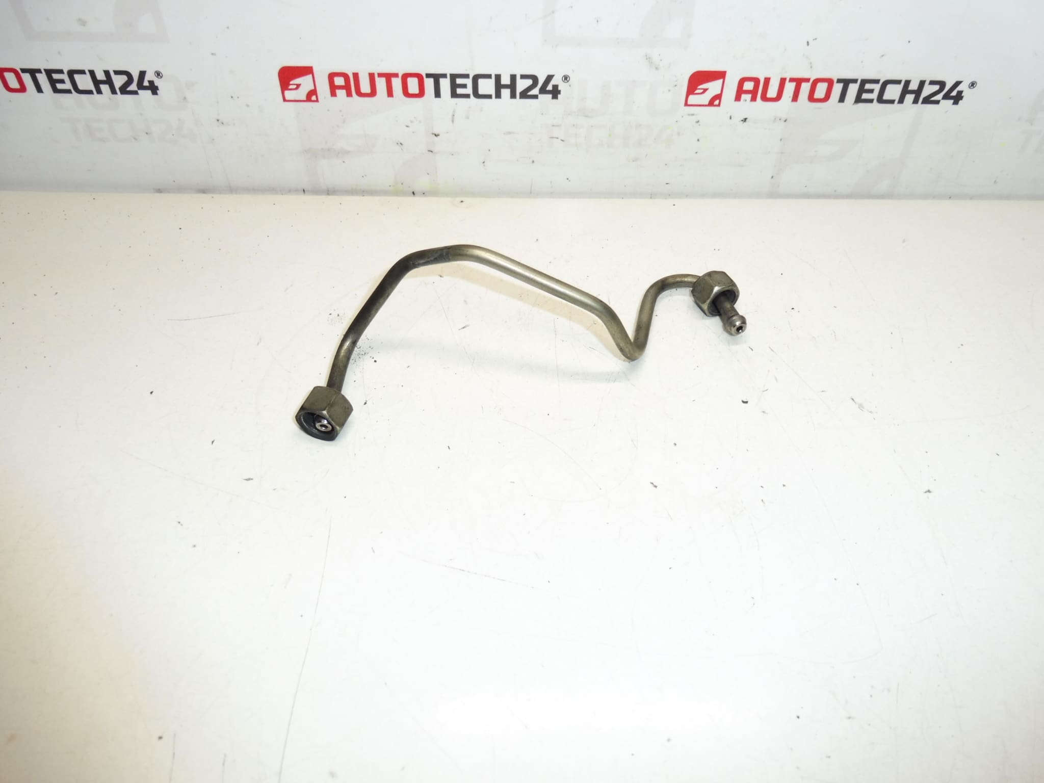 Auslassrohr für Citroën Peugeot 1570J3 Einspritzung