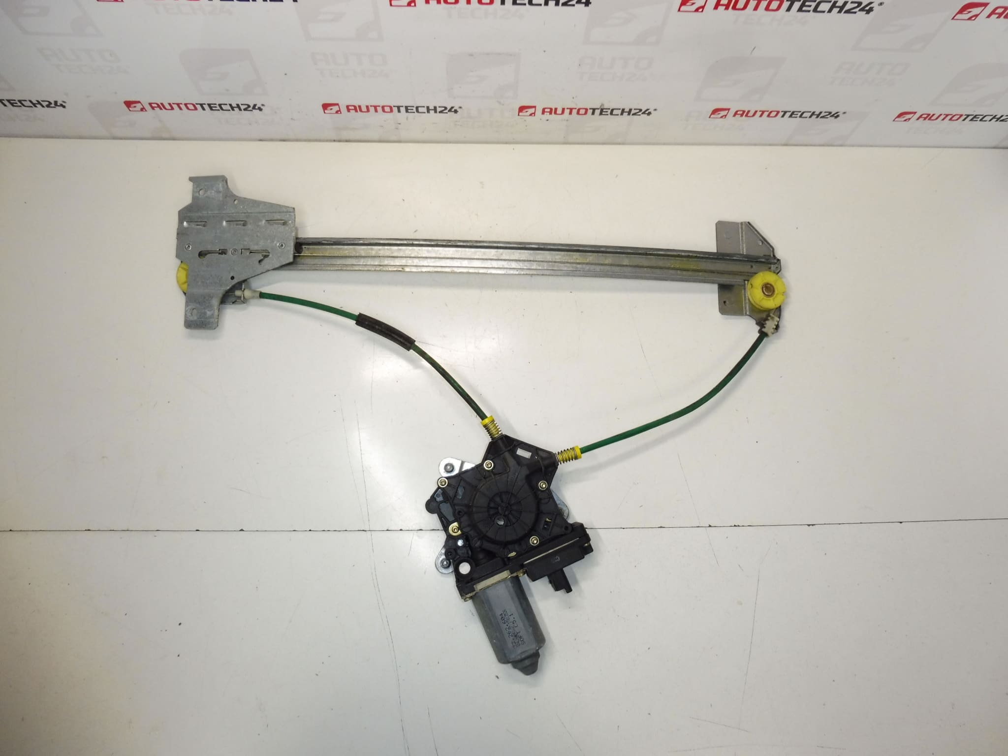 Citroën Peugeot Fensteraufrollmechanismus links hinten 1494841080 922377