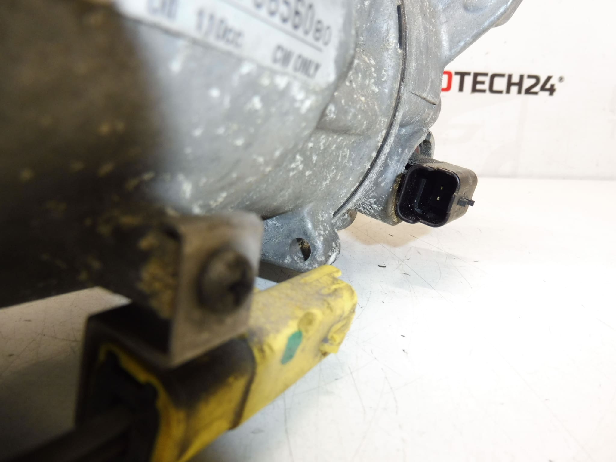 Klimakompressor Sanden SD6C12 1367 Citroën Peugeot 9678656080 – Bild 2