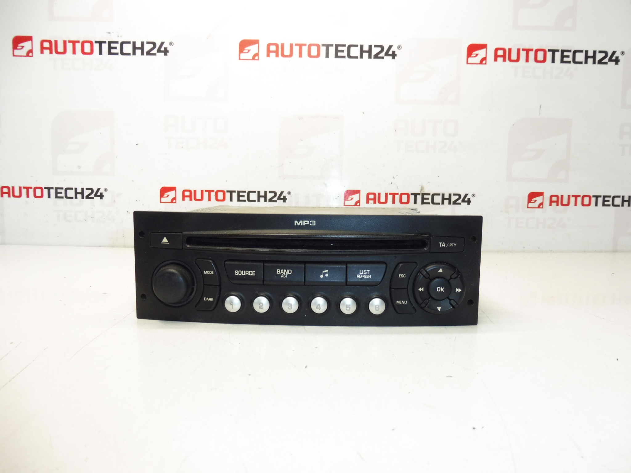 Autoradio CD MP3 Continental RD4N1M-03 Citroën Peugeot 96662669XT