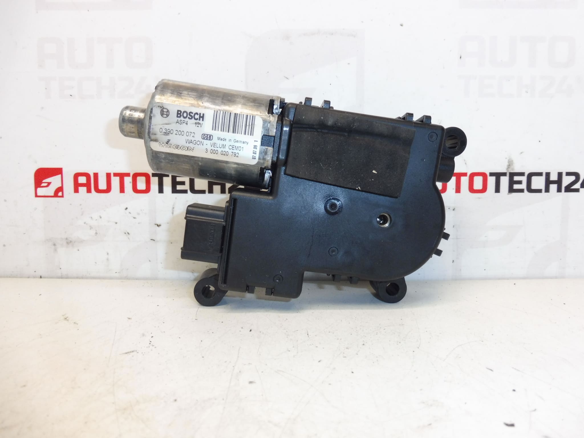 Elektromotor Bosch Citroen C4 Picasso 0390200072 8401NC