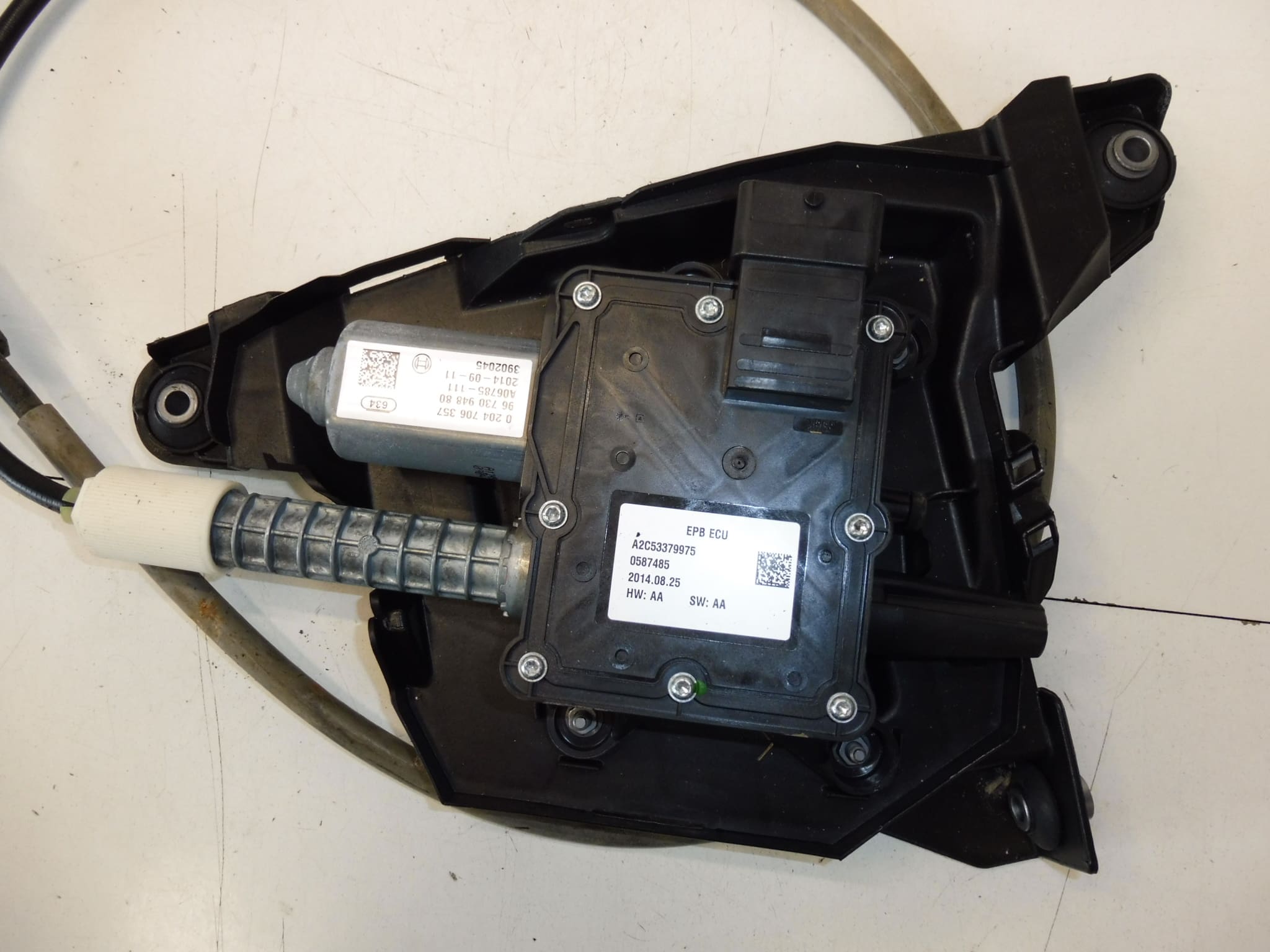 Elektronische Handbremse Peugeot 3008 I 0204706357 9673094880 470212 – Bild 2