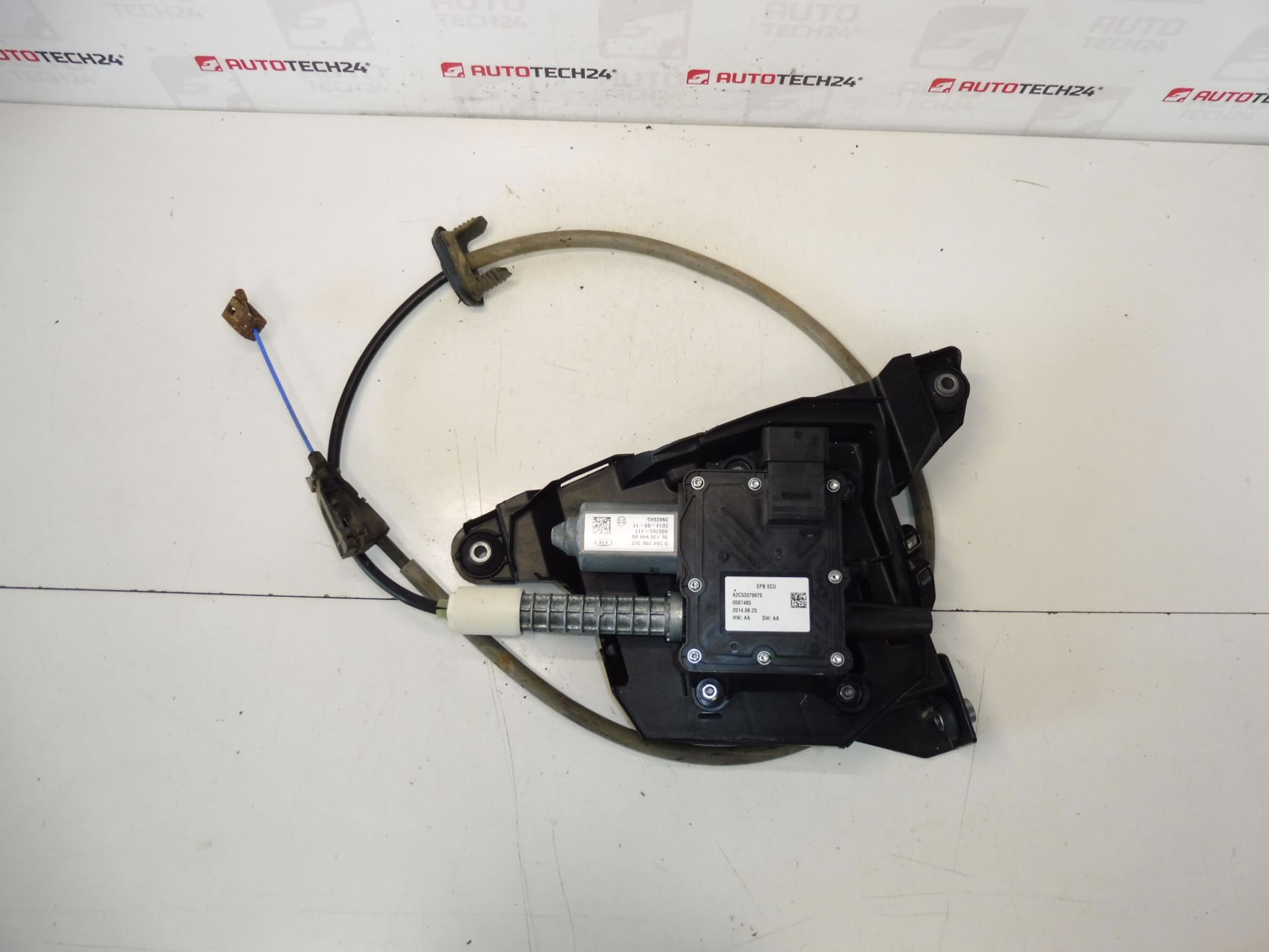 Elektronische Handbremse Peugeot 3008 I 0204706357 9673094880 470212