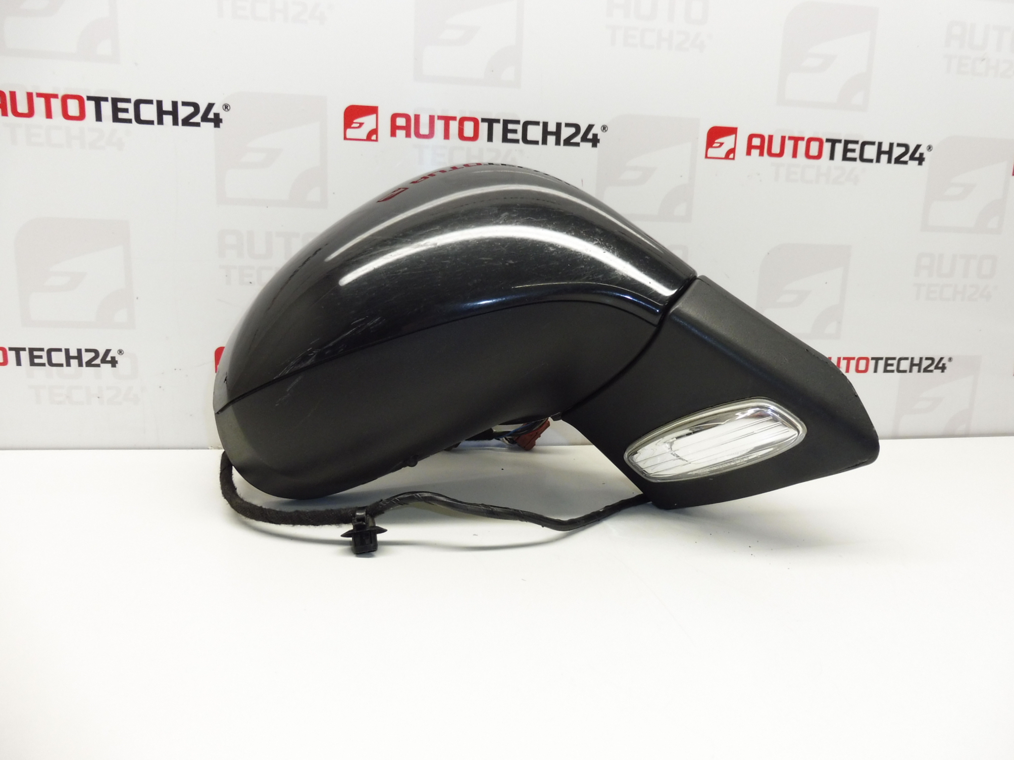 Rechter Außenspiegel Peugeot 207 EXLD 96806501XT 8149ZH