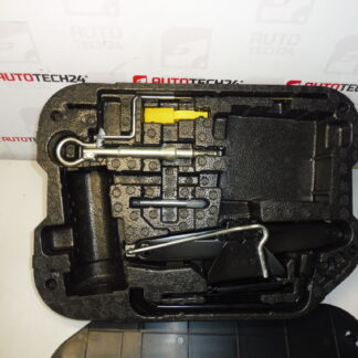 Werkzeugsatz, Wagenheber, Radschlüssel, Abschleppöse für Citroën C4 PICASSO 6736A7 674418 672594 671809 671739