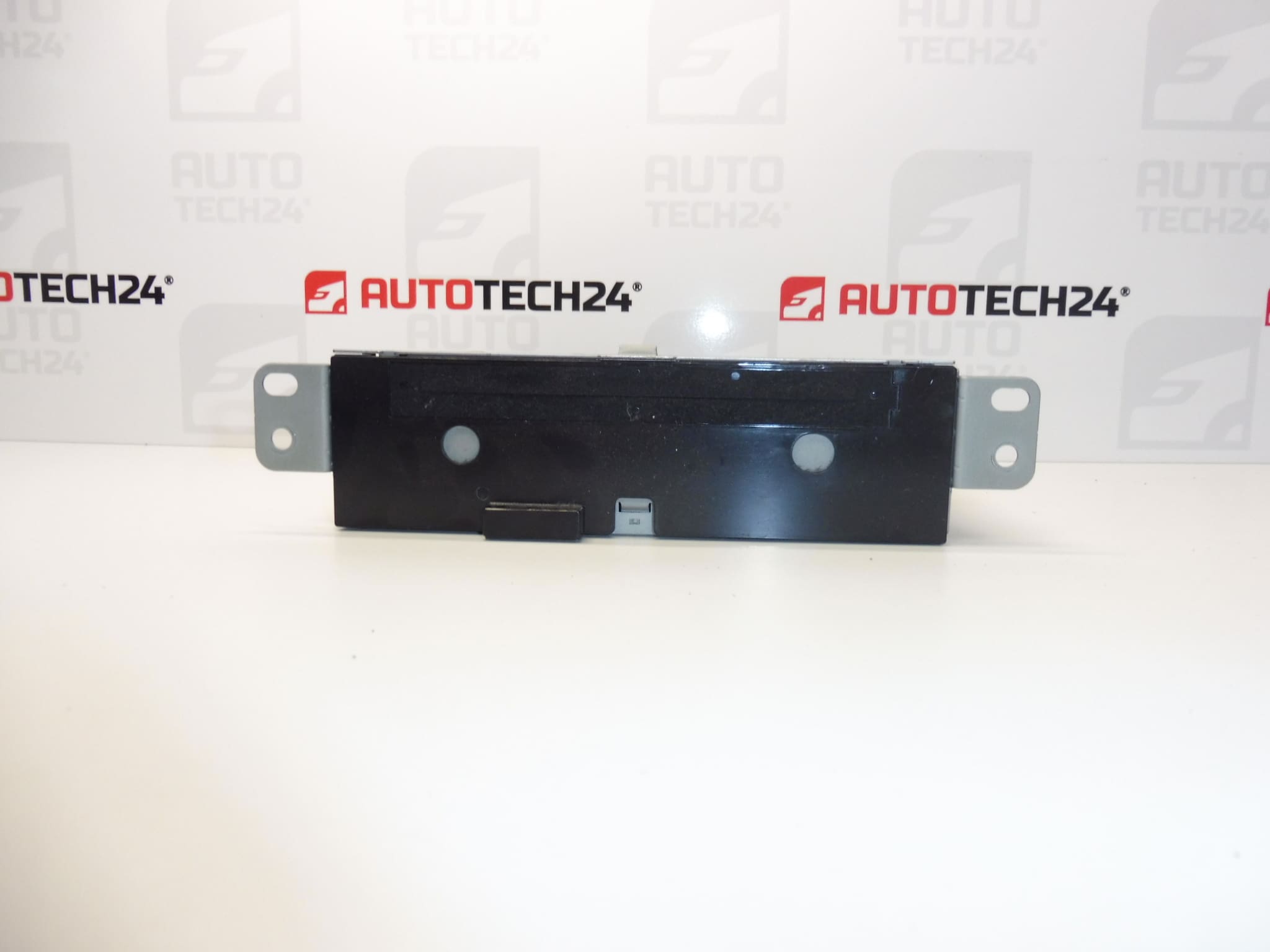 Autoradio mit CD Citroën C4 II 9676838180 6574SQ