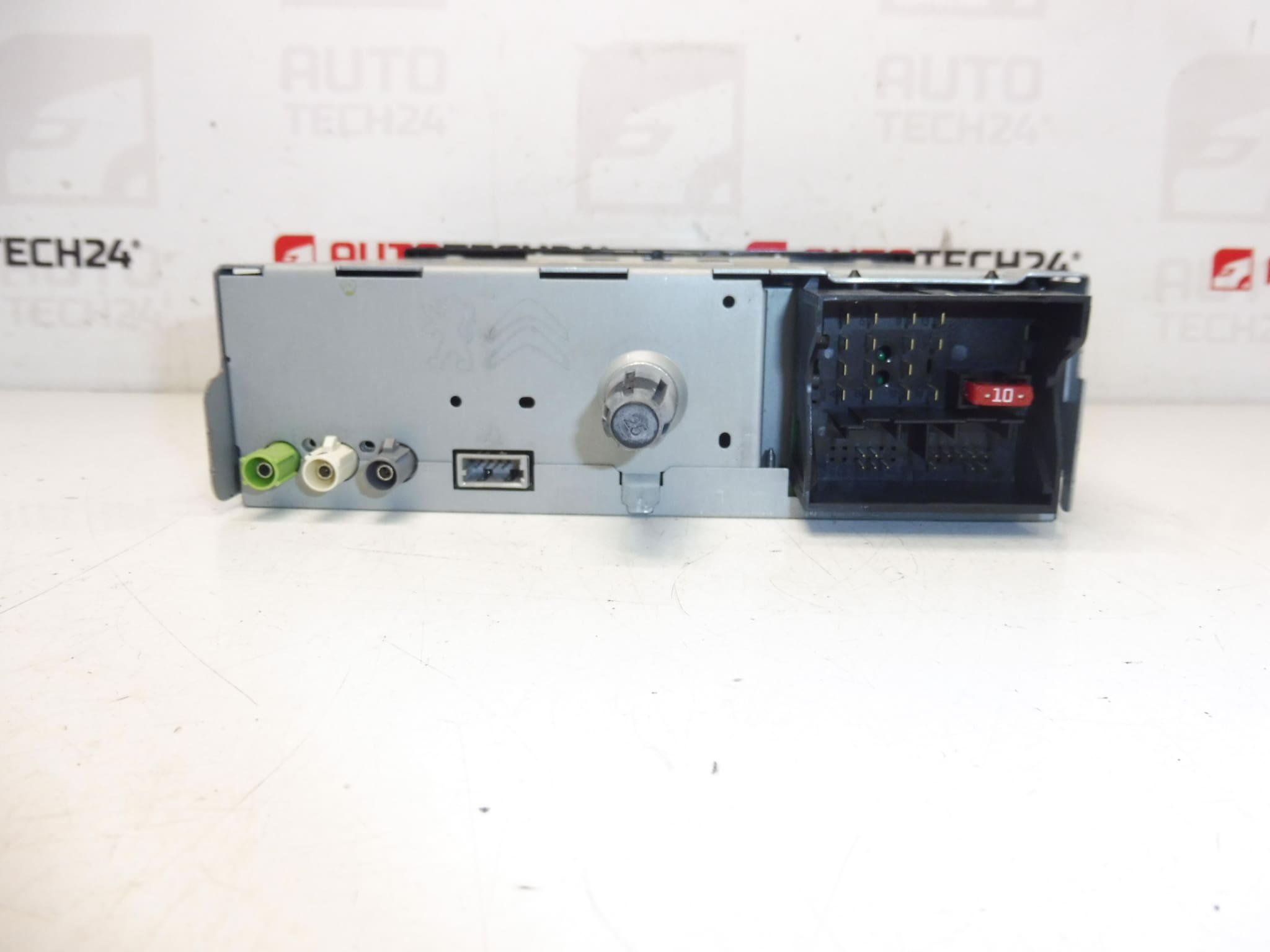 Continental RD45 98041625XT 16108009XT Autoradio – Bild 2
