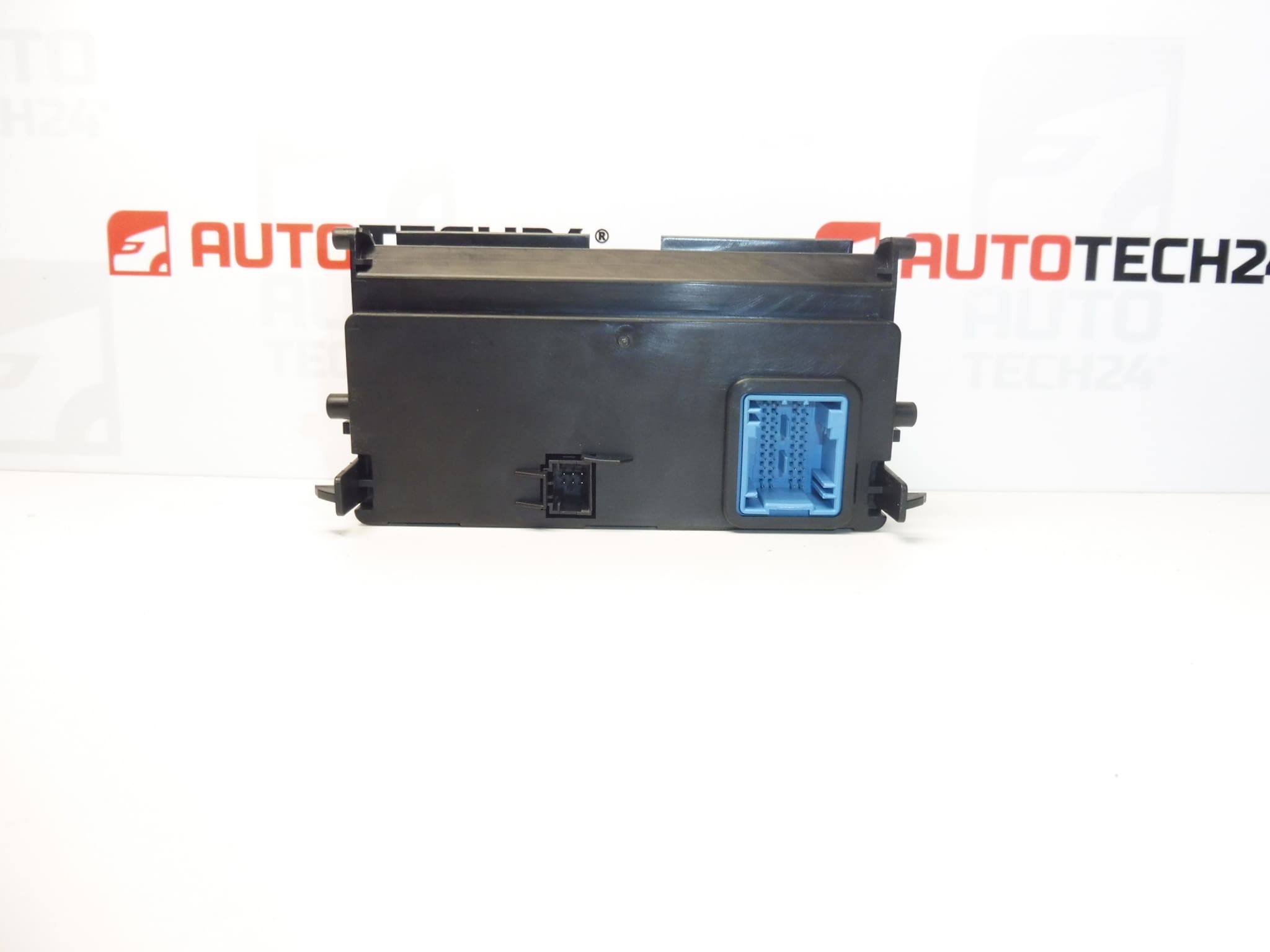 Klimasteuergerät Citroën C4 B7 9687606680 6452W