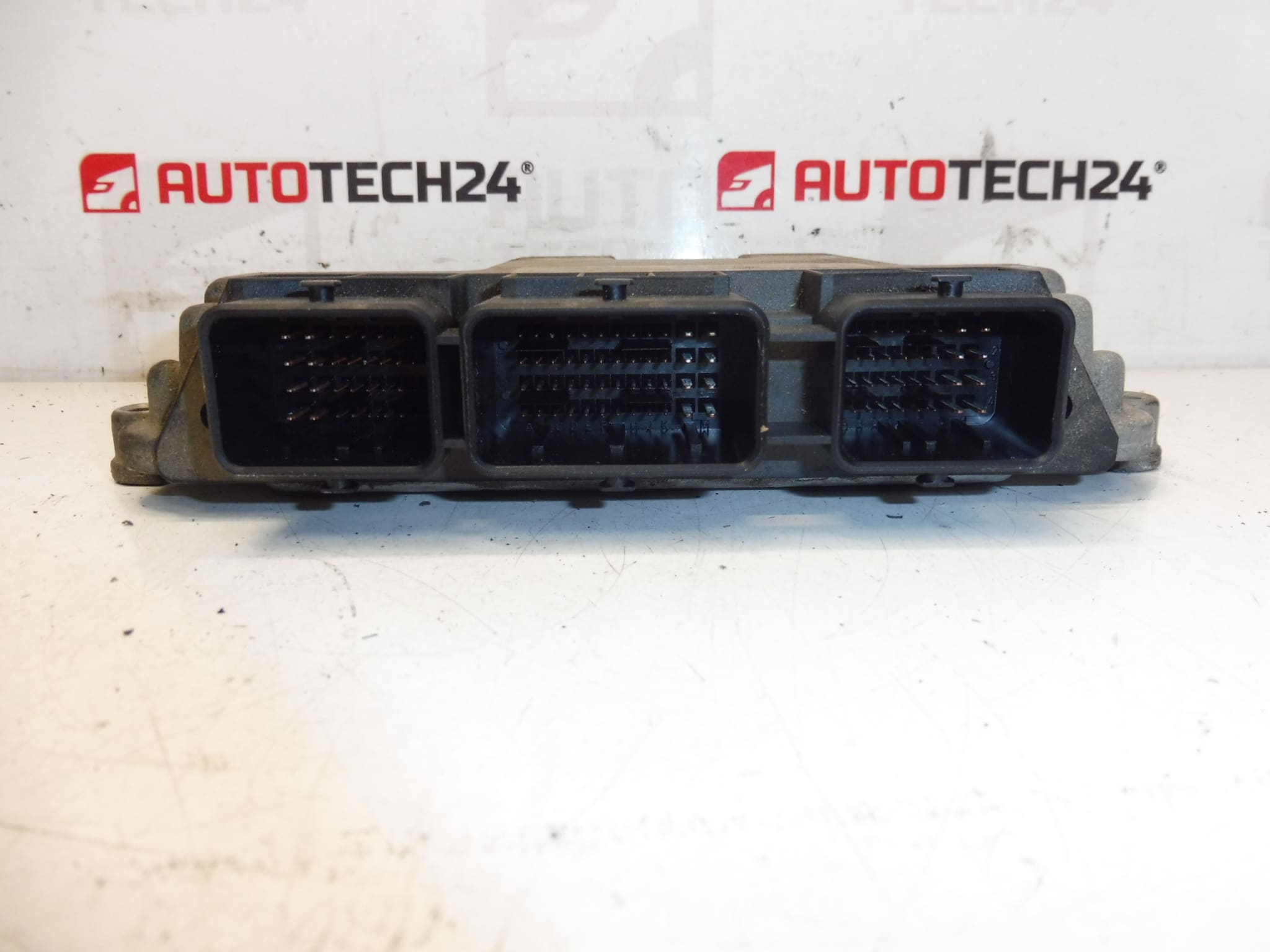 Steuergerät Bosch EDC16C34 0281011392 9656162280 – Bild 2