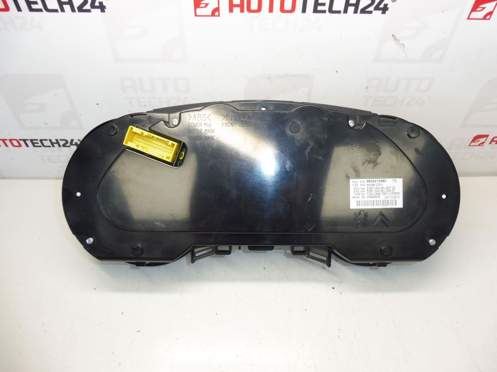 Tacho 144000km Peugeot 3008 5008 9804210980 980462780 – Bild 2