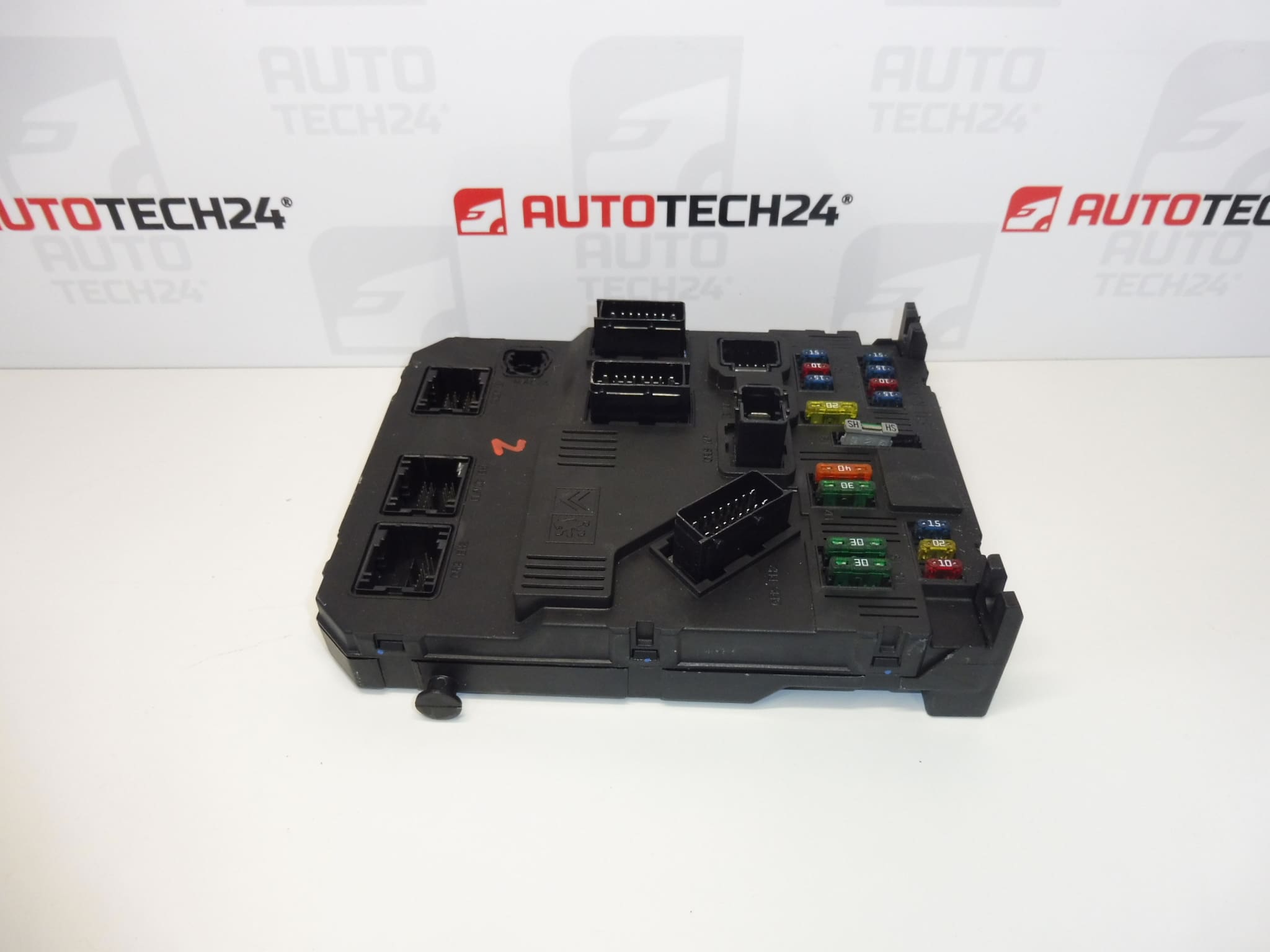 Elektronisches Steuergerät (ECU) Siemens BSI E03-00 Citroën Peugeot 9652474880 S118085120